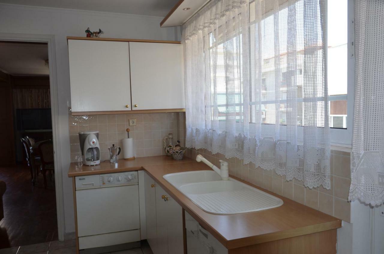 Perfect Beachfront Apartment アテネ エクステリア 写真